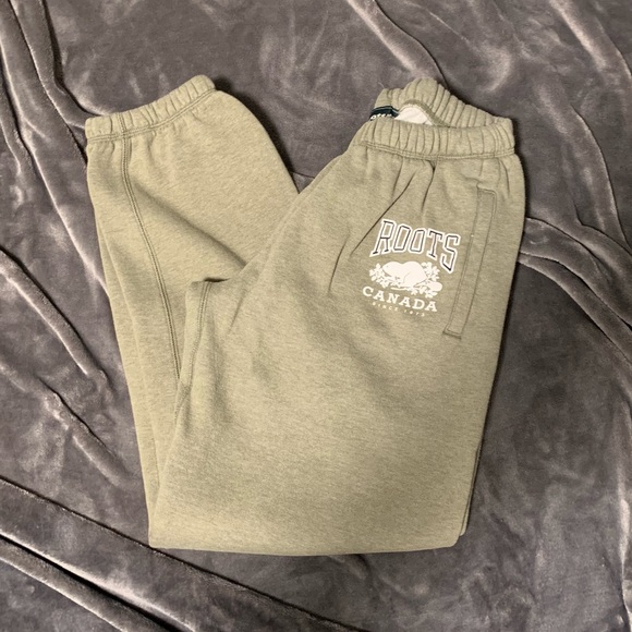 Roots Tracksuit - Olive Green - Picture 3 of 4